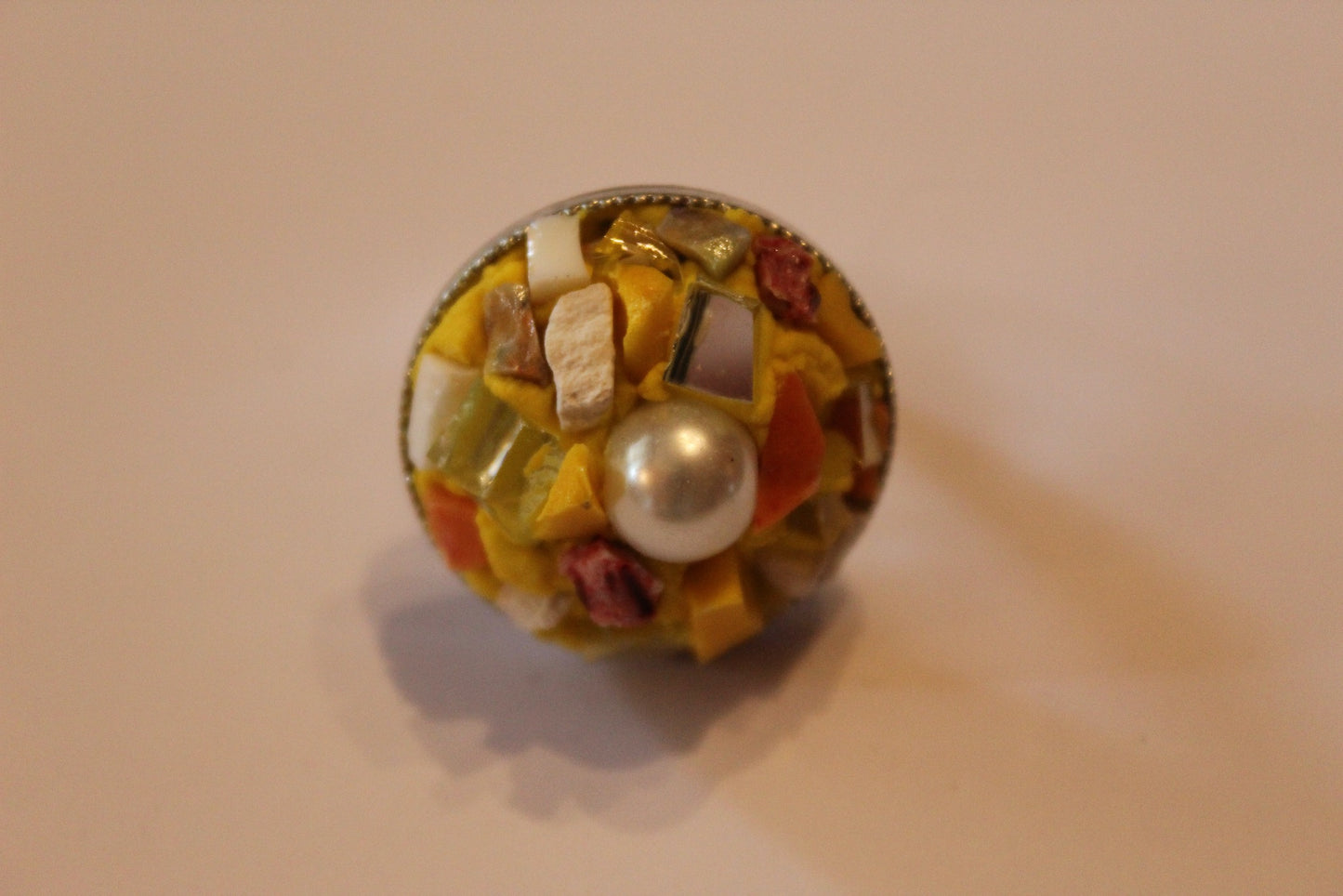 Anello "Vulcano Giallo" vista frontale