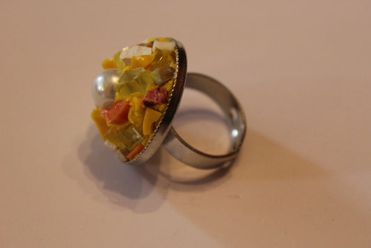 Anello "Vulcano Giallo" vista laterale sinistra